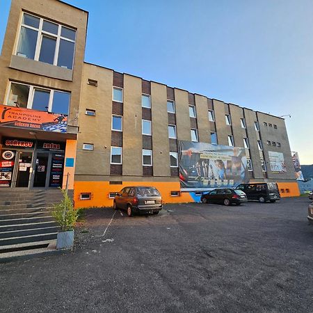 Ubytovani Strekov Arena Uście nad Łabą Zewnętrze zdjęcie